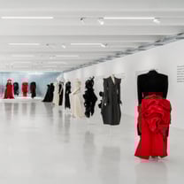 Yohji Yamamoto in mostra a Milano da 10 Corso Como