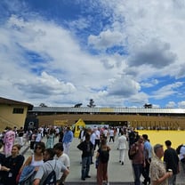 Pitti, nei saloni estivi l’uomo corre e il bimbo cambia volto