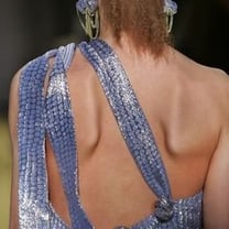 LVMH и Kering не будут нанимать слишком худых и слишком молодых моделей