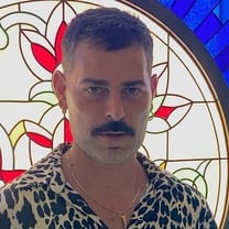 Roberto Cavalli 新创意总监谈复兴计划：不为品牌设限，在男性与女性之间流动