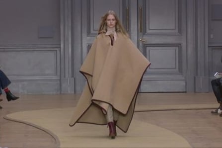 Chloé- WOMENSWEAR collection Autumn-Winter 2016/17 in Paris