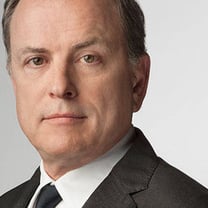 Michael Burke évoque Jeff Koons et le succès incontesté de Louis Vuitton