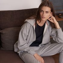 「ポール・スミス」女性向けラウンジウェアが新登場、ペルーコットンのTシャツなど10型ラインナップ