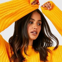 Boohoo difende le condizioni di lavoro nel suo sito di Burnley