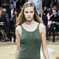 JW Anderson, de la esencia a Uniqlo en la London Fashion Week