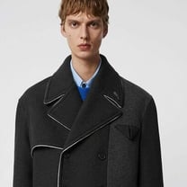 ZARA、の最新コレクション