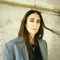 Ecco enrôle Natacha Ramsay-Levi comme partenaire créatif