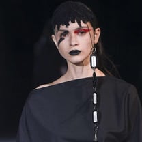 Мрачная поэзия Йоджи Ямамото