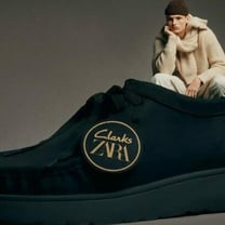 ZARA×クラークス、レザーシューズやブーツを発売