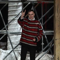 「2018年CFDA賞」候補者発表 ラフ、ヴァージル、オルセン姉妹が2部門にノミネート