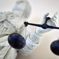 Braquages chez Chanel et Chopard: jusqu'à 20 ans de prison requis contre une "équipe chevronnée"