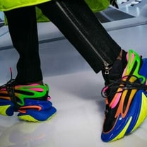 バルマンが新作スニーカー「UNICORN」を発売、キス トウキョウ限定カラーも