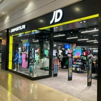 JD Sports rivede al ribasso le previsioni sugli utili