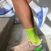 早报 | Diesel上任仅半年的CEO将离职；lululemon回应Nike指控