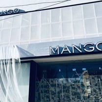 Mango abre su primera flagship store en Bolivia