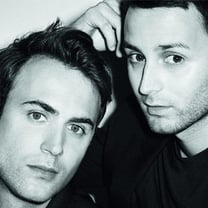 Courrèges si separa dal suo duo creativo Sébastien Meyer e Arnaud Vaillant