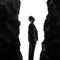 Edher Gin aterriza en la Fashion Week de Nueva York para presentar su colección "Dios es gay"