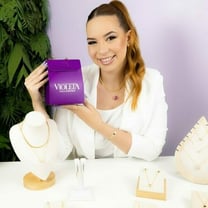 Céu de Prata chega ao mercado de peças douradas com Violeta Joias