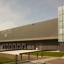 Kering Eyewear ha creato un business da mezzo miliardo di euro in cinque anni