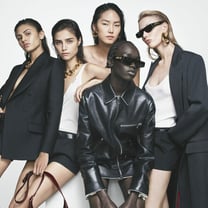 Сабато де Сарно показал свою первую рекламную кампанию – Gucci Ancora