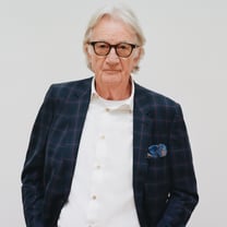 Paul Smith délaisse les podiums parisiens pour un événement au Pitti Uomo en juin