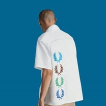 Beams réinterprète les pièces héritage de Fred Perry