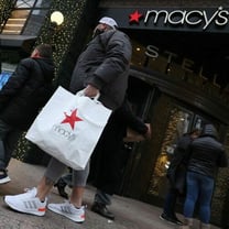 Macy's adds two directors to settle with Arkhouse; carries on with deal talks