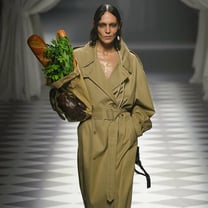 Sfilate donna: le dieci tendenze dell’Autunno-Inverno 2024/25