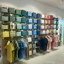 Mr. Blue consolida su presencia en España con una nueva tienda en Santander