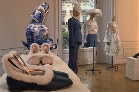 MULBERRY - Women's ready to wear presentation Spring Summer 2018 in Paris