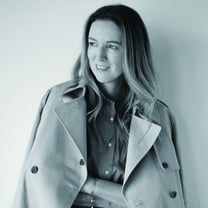 Clare Waight Keller sul debutto della sua capsule globale per Uniqlo