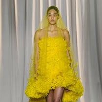 Parisian haute couture: delicate at Giambattista Valli, fantastical at Charles de Vilmorin