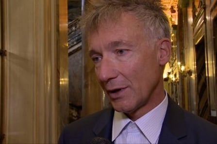 Fashion and it's transformations : What is the future of shows and luxury ? Geoffroy de la Bourdonnaye, CEO of Chloé answers !