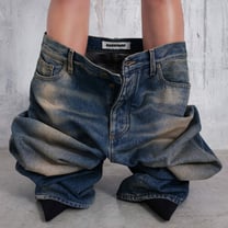 Col suo denim over, il brand italiano Darkpark ha il vento in poppa