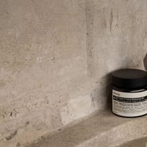 早报 | 上海恒隆广场去年销售额大跌24%；抵制代购或令LVMH旗下品牌单店收入减少一半