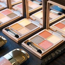 新生「RMK」の先行販売が好調発進　YUKIディレクターが魅せるカラーが大人の女性にもヒット