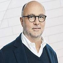 Thelios accoglie Andrea Guerra nel board