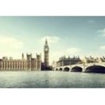 Cross-border retail active slows in 2015