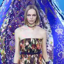 Las Semanas de la Moda se despiden entre estrellas del K-pop, Dior, botas rojas y grandes desfiles