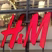H&Mグループ、3-5月は50%の減収
