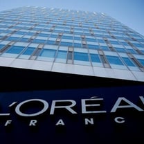 L'Oreal, Rusya'daki Mağazalarını ve E-ticaret Sitelerini Kapatıyor