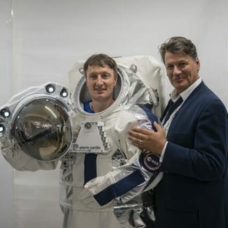Pierre Cardin to outfit European Space Agency astronauts
