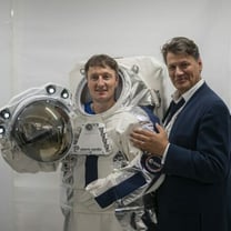 Pierre Cardin to outfit European Space Agency astronauts