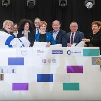 Carbios pose la première pierre de son usine de biorecyclage textile