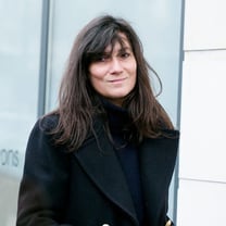 Emmanuelle Alt fora da Vogue Paris com outras cabeças a rolarem na Condé Nast France