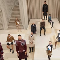 Burberry: первобытный дух в центре Лондона
