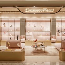 历峰集团收购意大利奢侈鞋履品牌 Gianvito Rossi 多数股权，以增强集团配饰领域能力