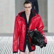 Prada: uomini di un’organizzazione hipster